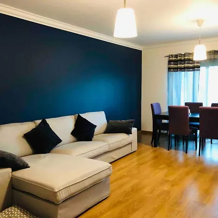 Cozy Room. Warm Welcome. Friendly Host Homestay *